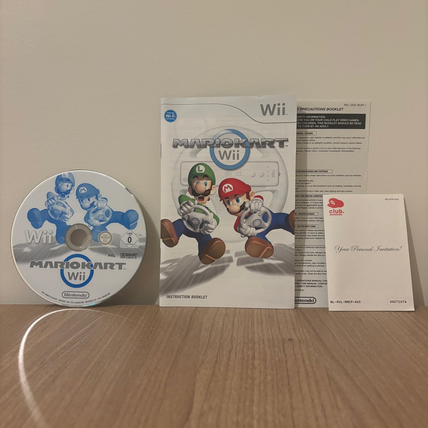 Mario Kart Wii w/Wii Wheel, Wii PAL